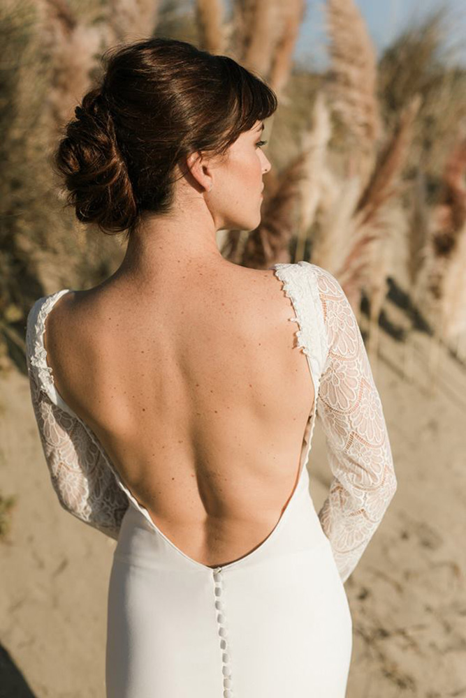 Collection 2019 : Robe de mariée avec grand dos nu 